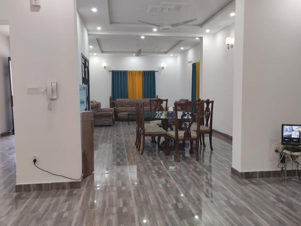 Itl Guesthouse Rawalpindi Ngoại thất bức ảnh